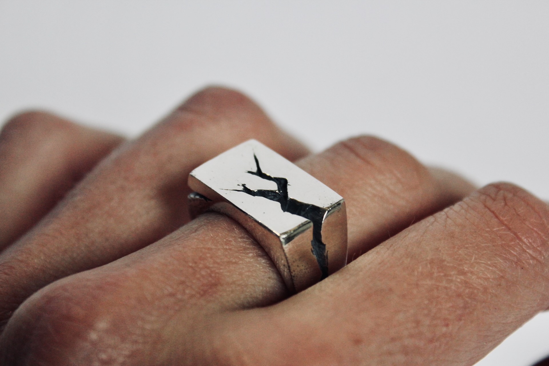 The "CRACK" Ring - Sterling Silver - Image 7